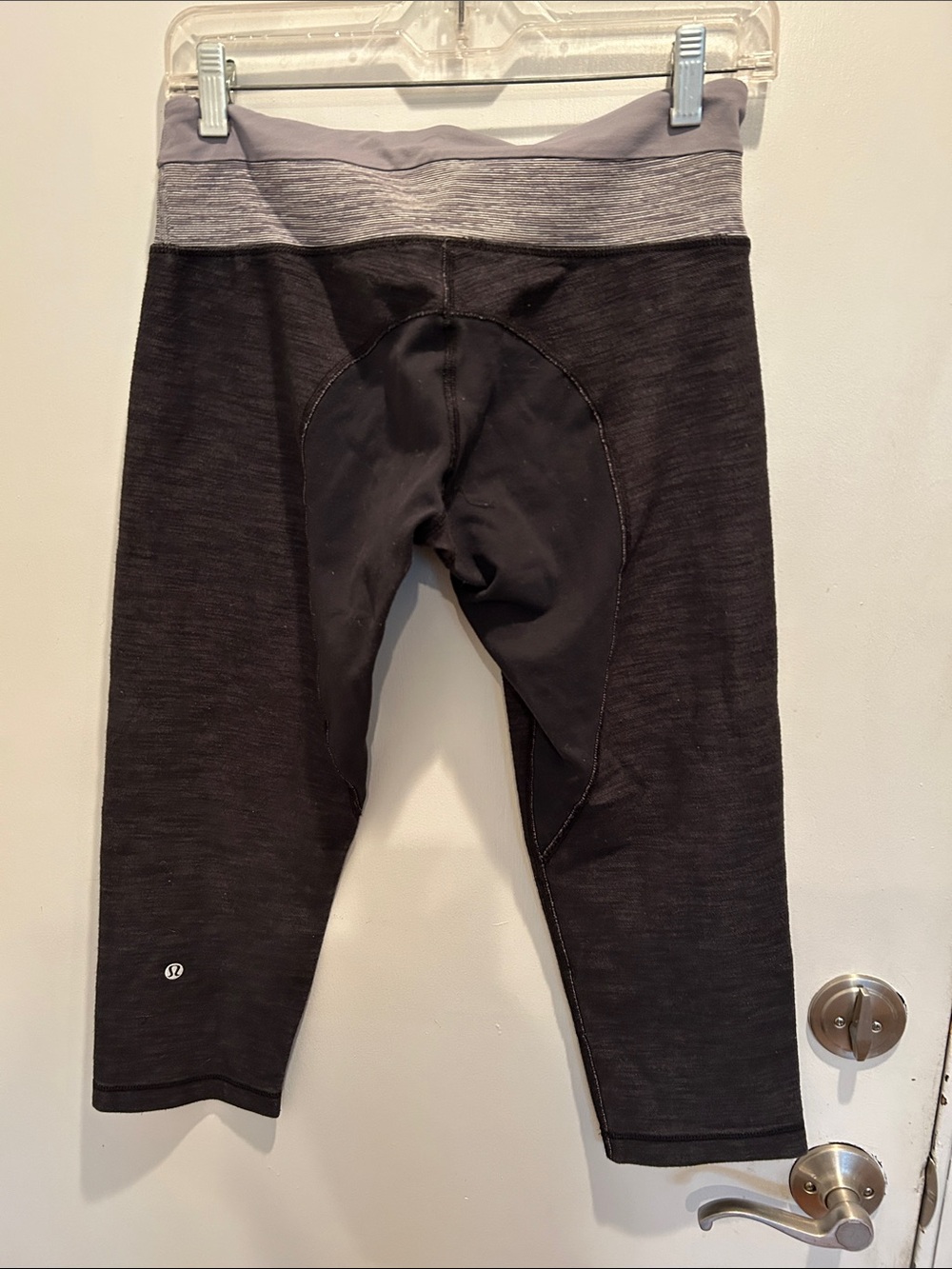 Lululemon leggings 8